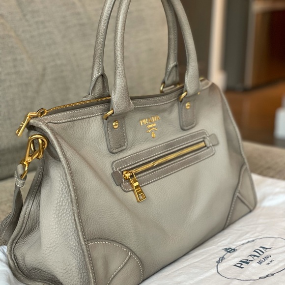AUTHENTIC Prada Handbag - Picture 5 of 14